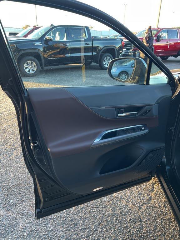 used 2023 Toyota Venza car, priced at $34,000