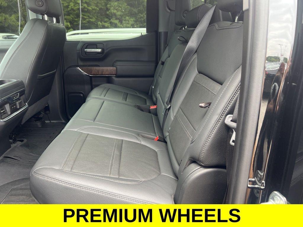 used 2021 GMC Sierra 1500 car, priced at $45,800