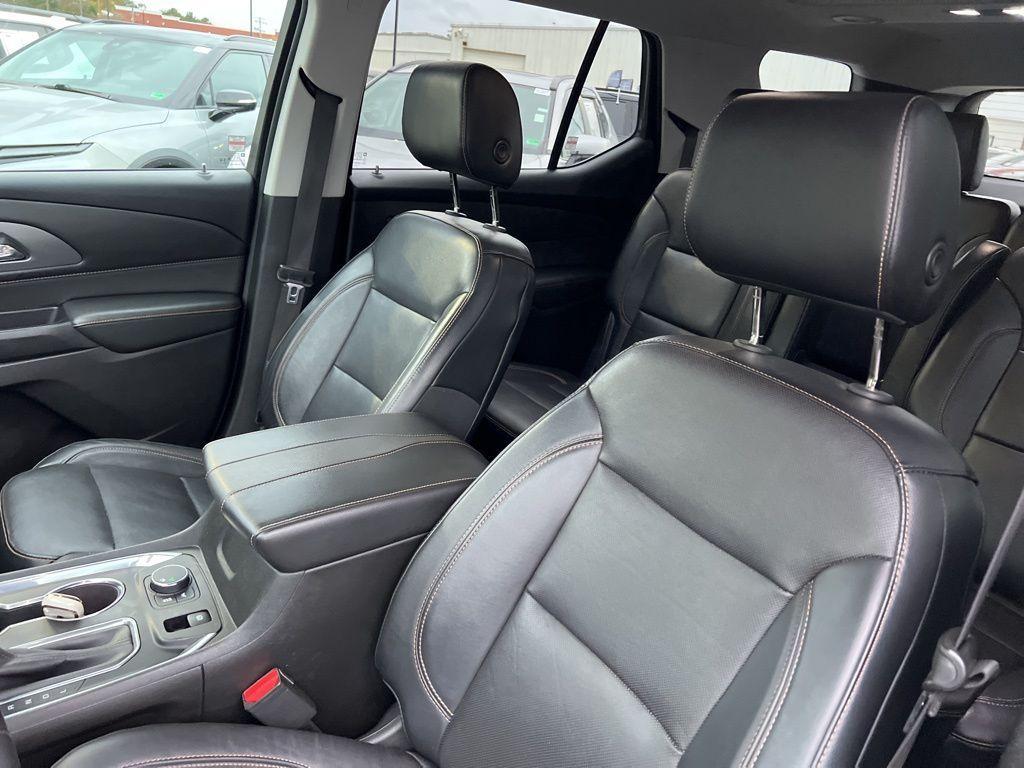 used 2018 Chevrolet Traverse car, priced at $21,000