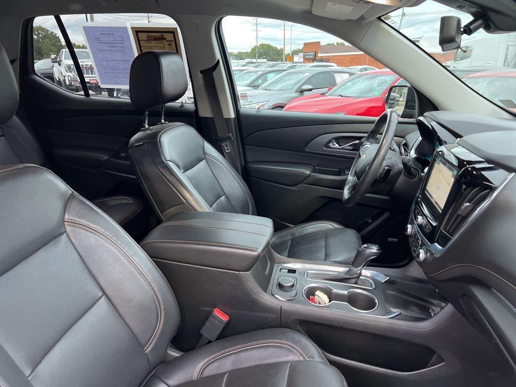 used 2018 Chevrolet Traverse car, priced at $21,000