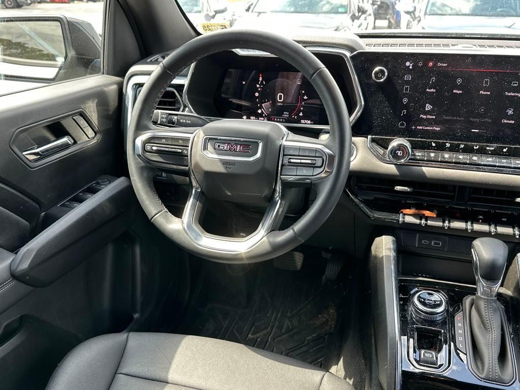 used 2023 GMC Canyon car, priced at $39,959