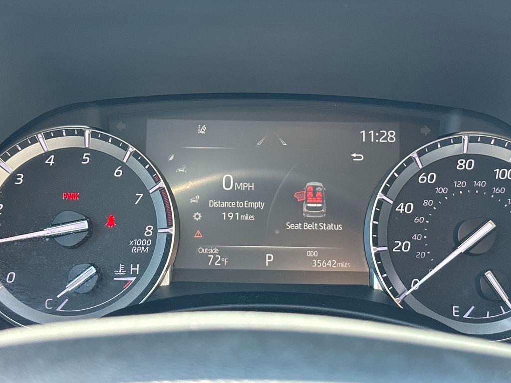 used 2022 Toyota Highlander car, priced at $39,925