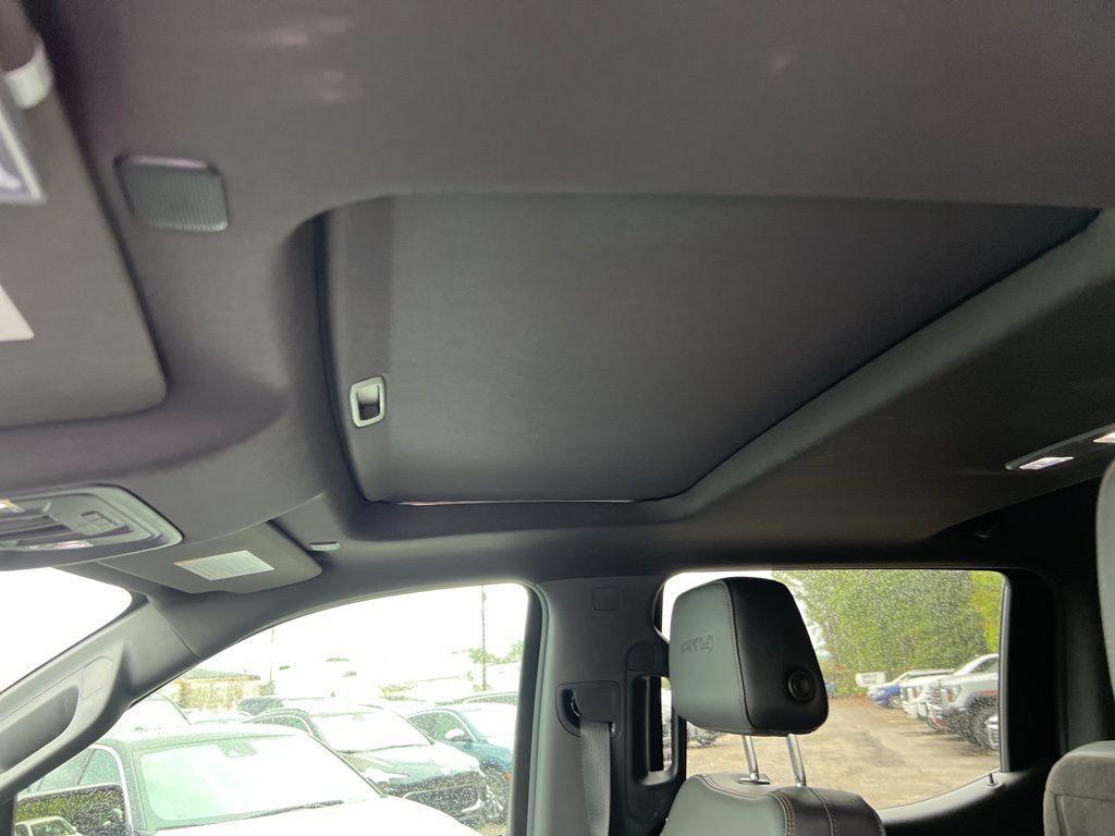 used 2021 GMC Sierra 1500 car, priced at $39,995