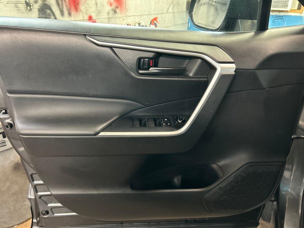 used 2023 Toyota RAV4 car, priced at $26,550