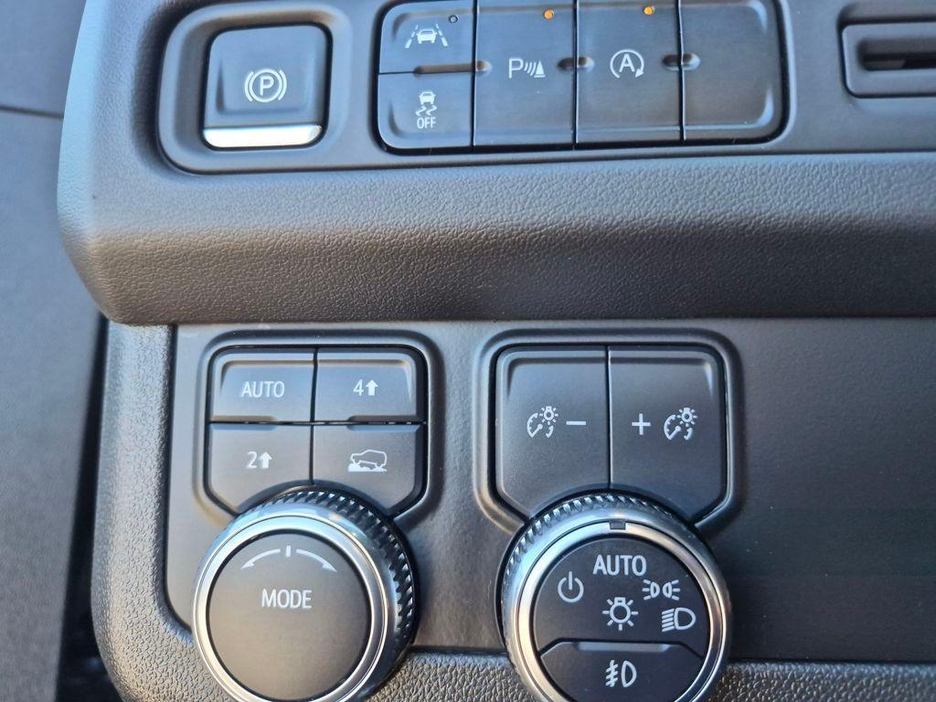 used 2024 GMC Yukon car