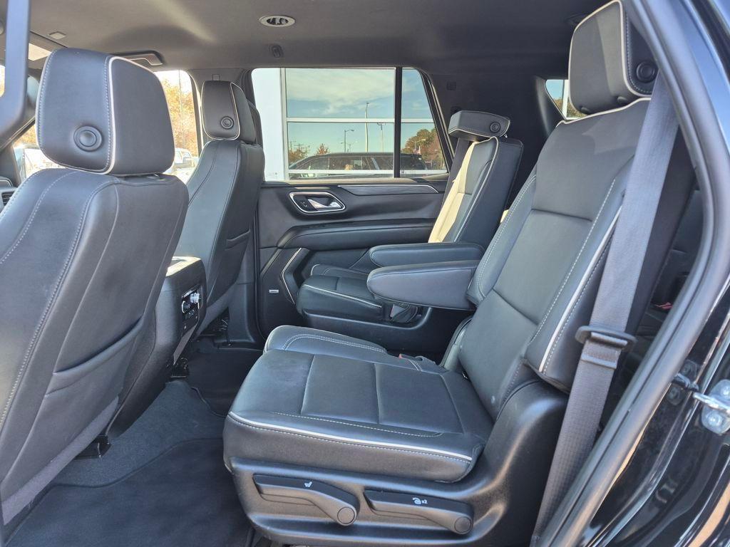 used 2024 GMC Yukon car