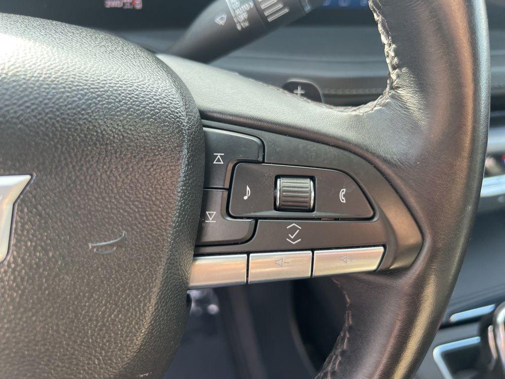 used 2024 Cadillac XT4 car, priced at $34,995