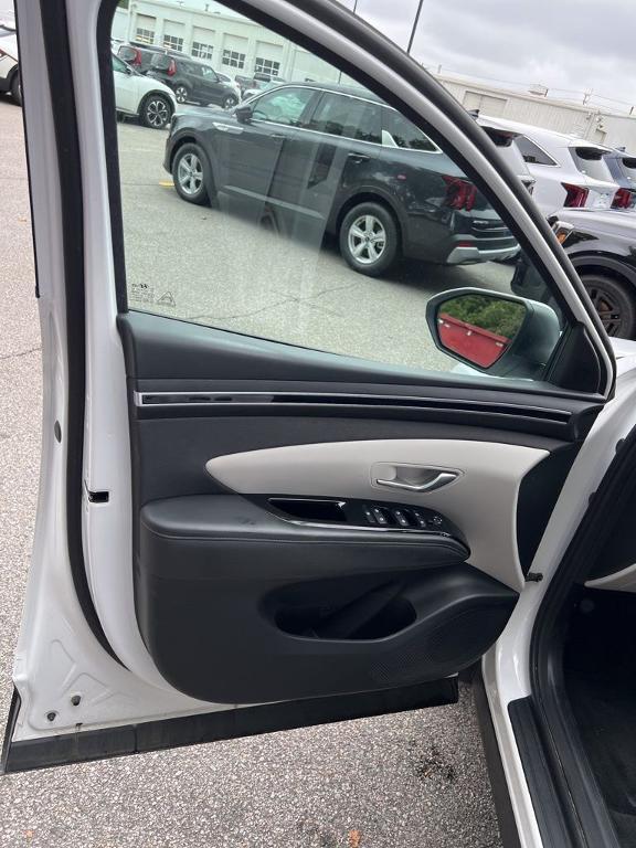 used 2022 Hyundai TUCSON Hybrid car, priced at $25,995
