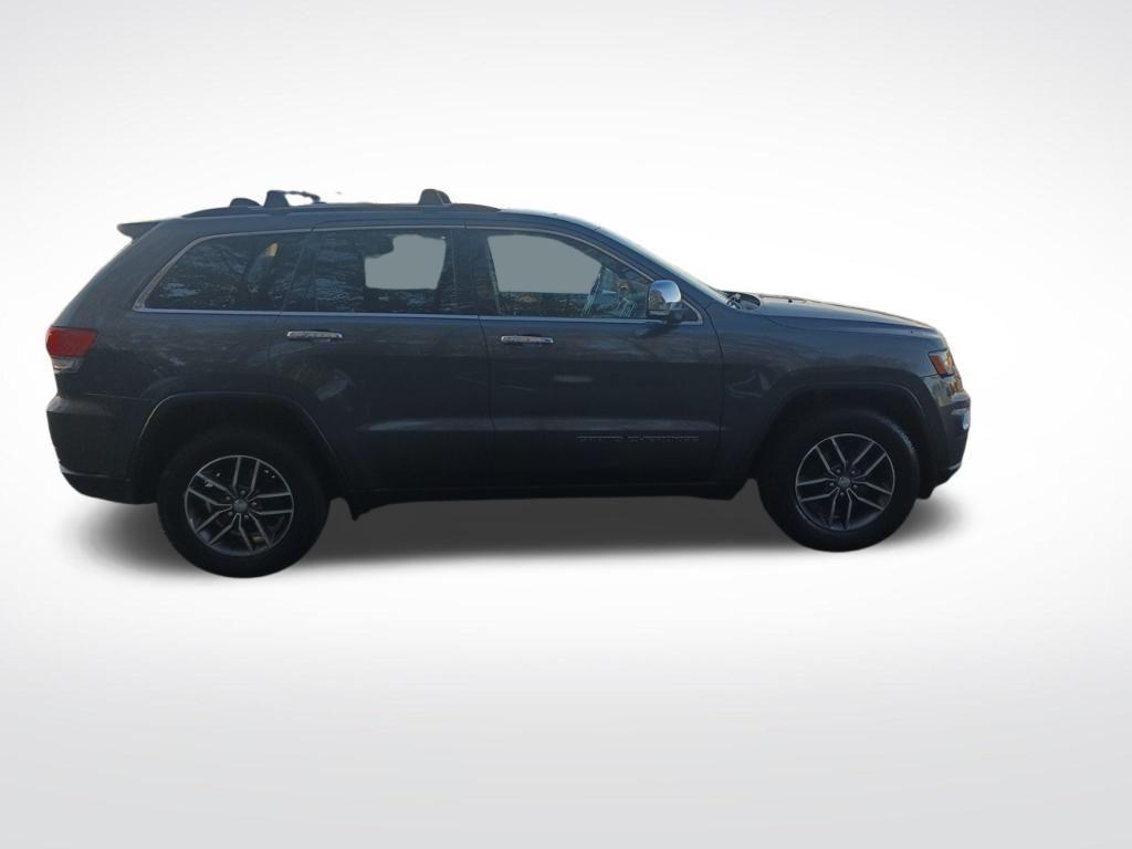 used 2017 Jeep Grand Cherokee car, priced at $15,995