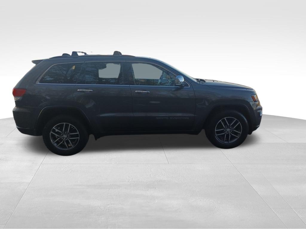 used 2017 Jeep Grand Cherokee car, priced at $14,500
