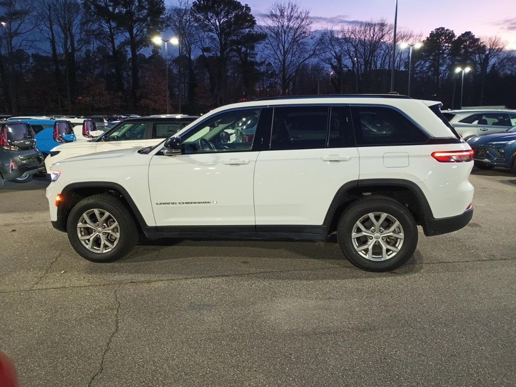 used 2023 Jeep Grand Cherokee car, priced at $32,534