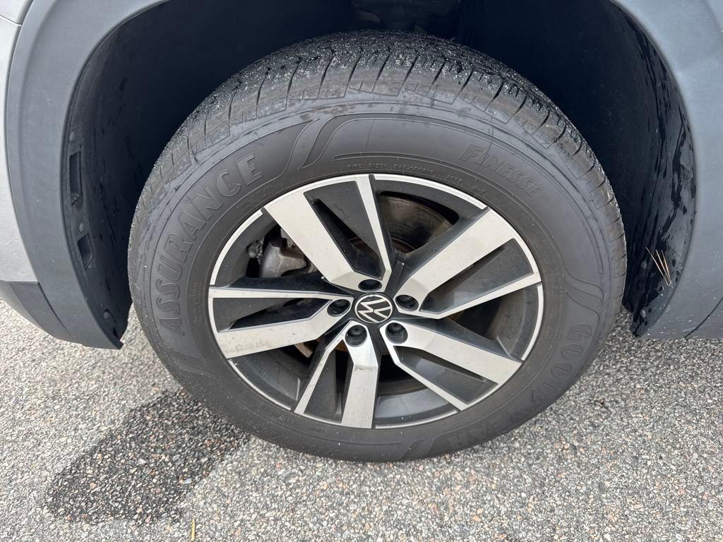 used 2022 Volkswagen Atlas car, priced at $27,300