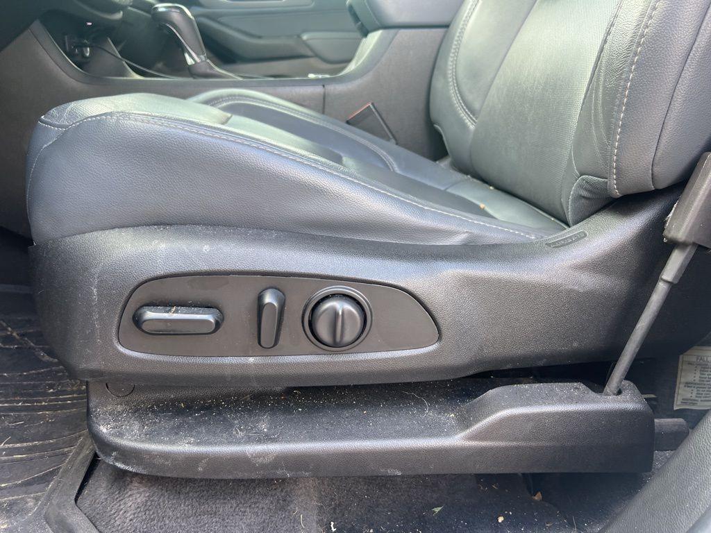 used 2020 Chevrolet Traverse car, priced at $26,995