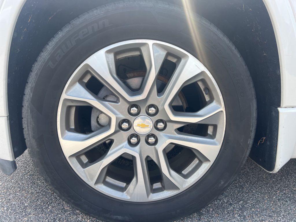 used 2020 Chevrolet Traverse car, priced at $26,995