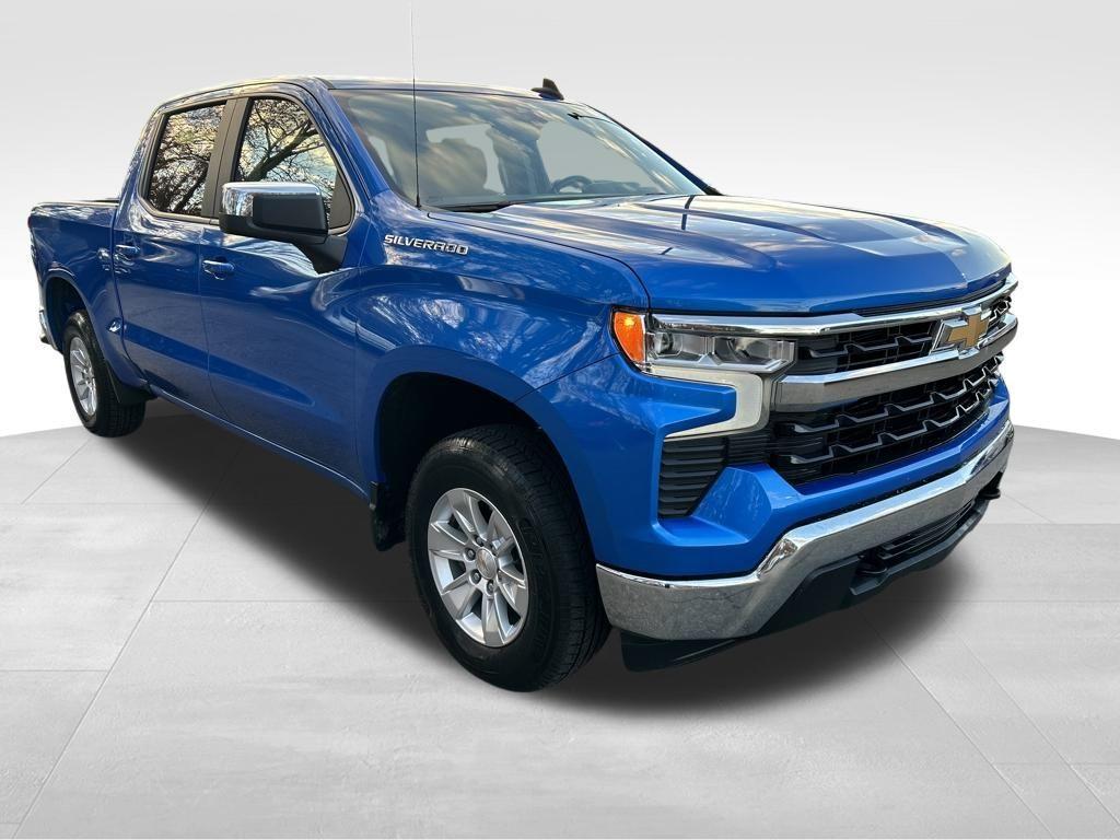 used 2025 Chevrolet Silverado 1500 car, priced at $40,995
