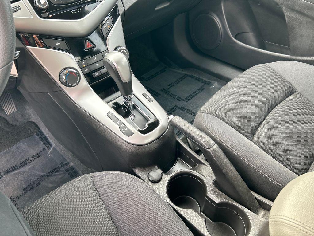 used 2016 Chevrolet Cruze Limited car, priced at $11,000