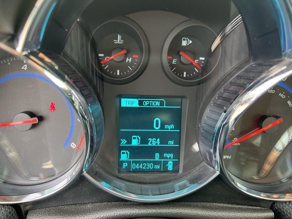 used 2016 Chevrolet Cruze Limited car, priced at $11,000
