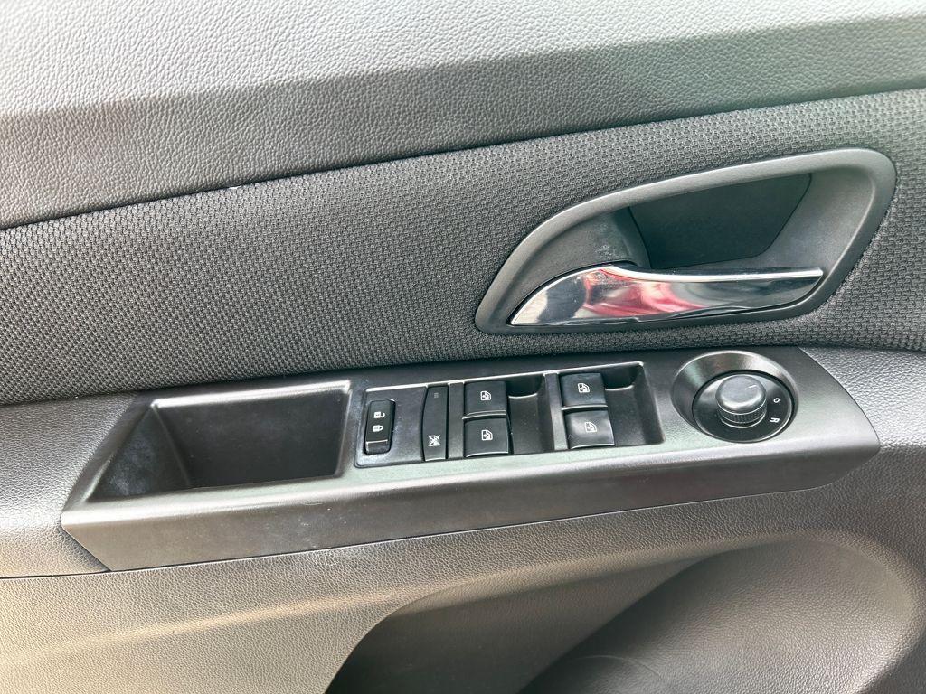 used 2016 Chevrolet Cruze Limited car, priced at $11,000