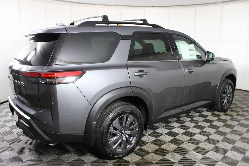 new 2025 Nissan Pathfinder car, priced at $36,561