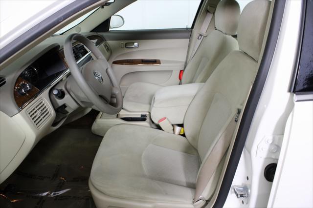 used 2006 Buick LaCrosse car, priced at $5,500