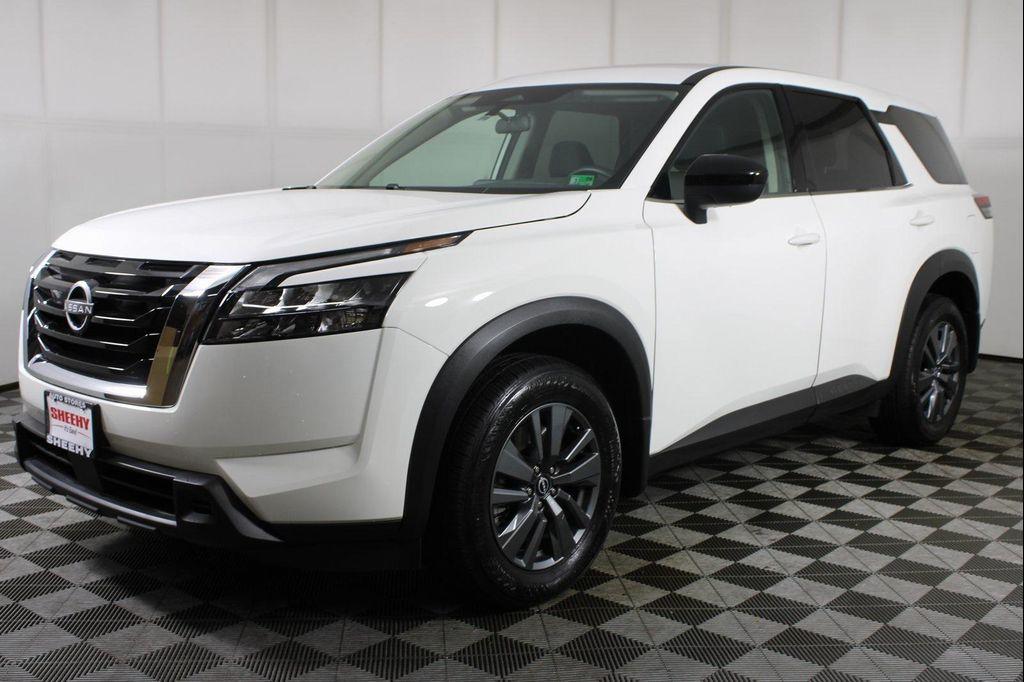 used 2024 Nissan Pathfinder car, priced at $30,699
