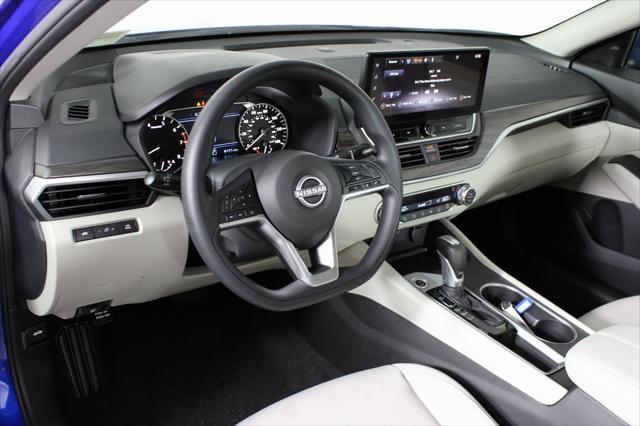 new 2025 Nissan Altima car, priced at $27,731