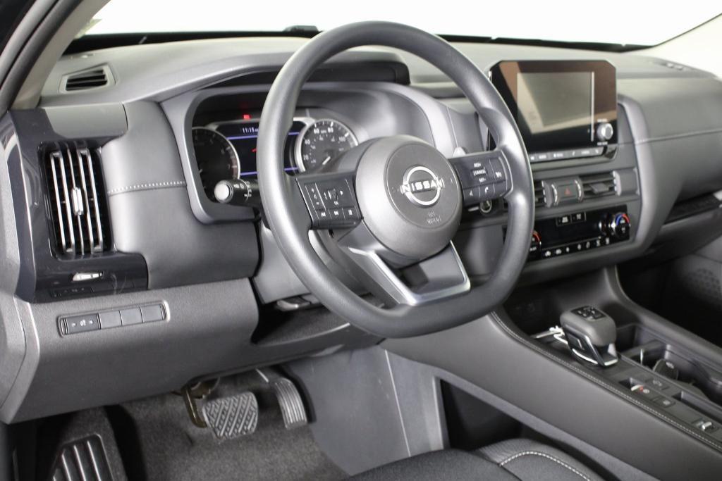 new 2024 Nissan Pathfinder car, priced at $33,150