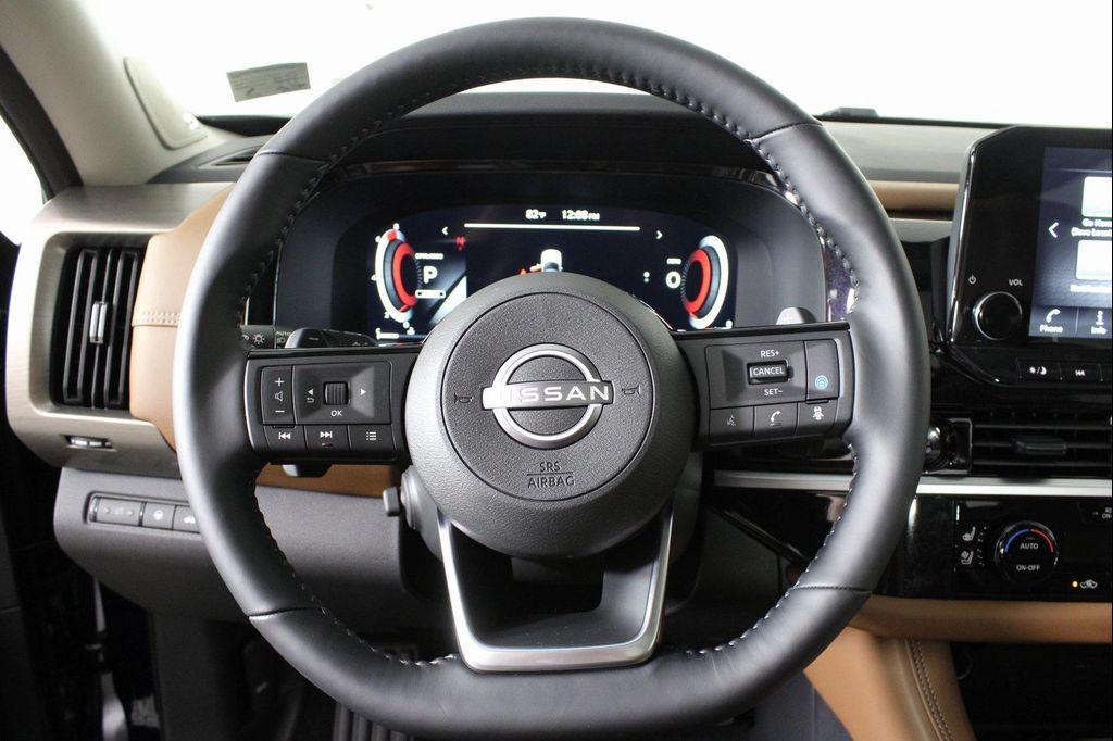 new 2025 Nissan Pathfinder car, priced at $48,617