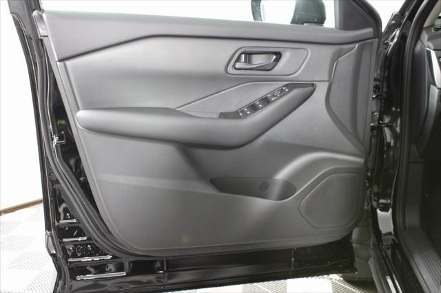 new 2025 Nissan Rogue car, priced at $30,000