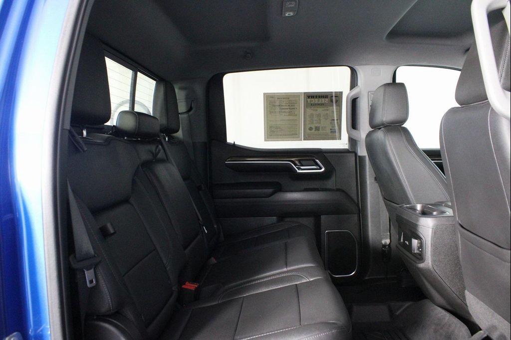 used 2022 Chevrolet Silverado 1500 car, priced at $43,976