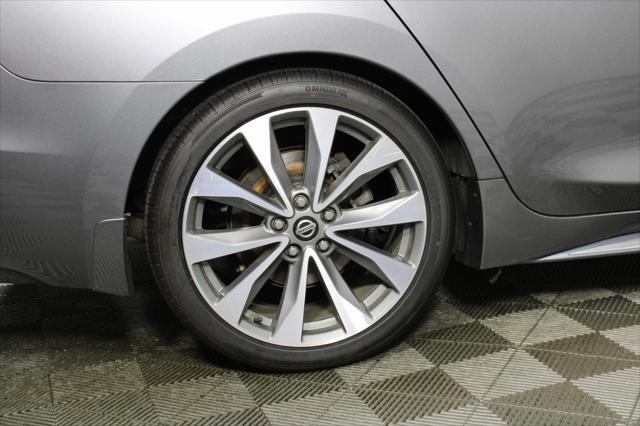 used 2022 Nissan Maxima car, priced at $28,250