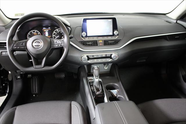 new 2025 Nissan Altima car, priced at $25,823