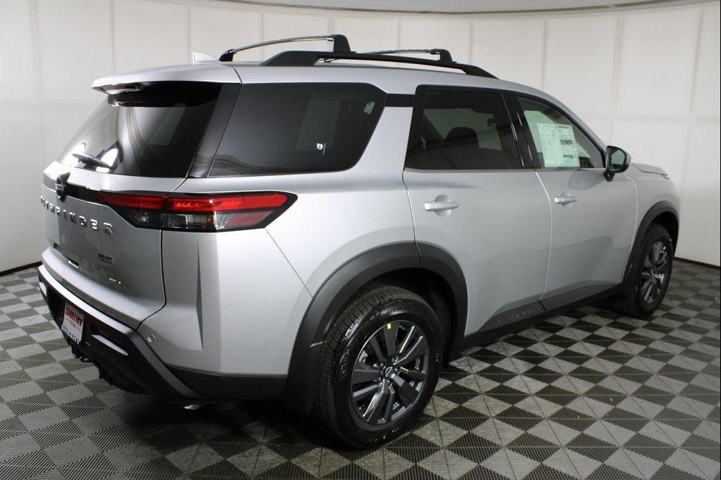 new 2025 Nissan Pathfinder car, priced at $41,552