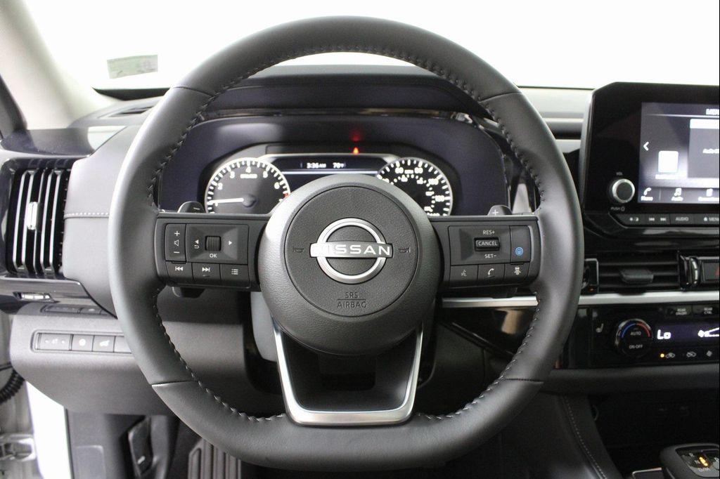 new 2025 Nissan Pathfinder car, priced at $41,552