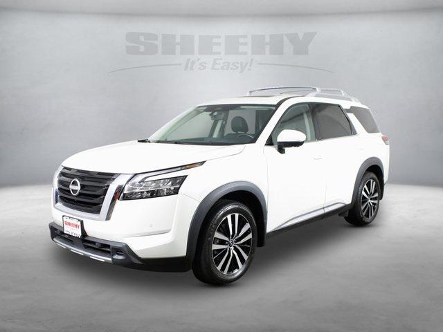 used 2023 Nissan Pathfinder car, priced at $39,290