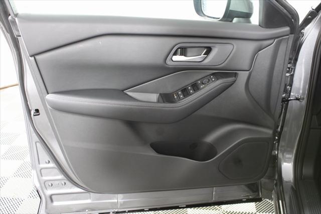 new 2025 Nissan Rogue car, priced at $29,576