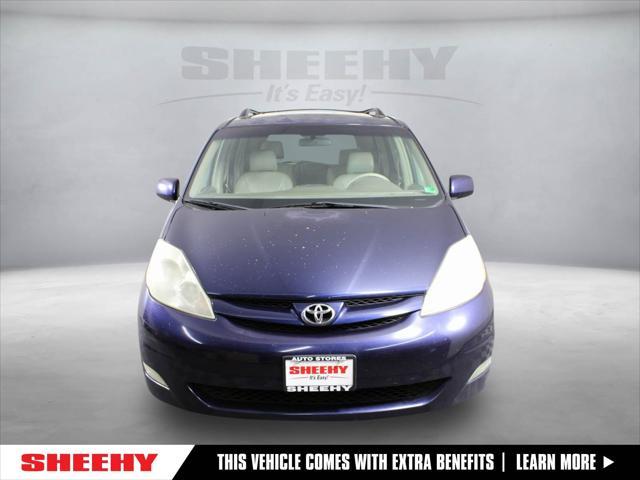 used 2007 Toyota Sienna car, priced at $6,890