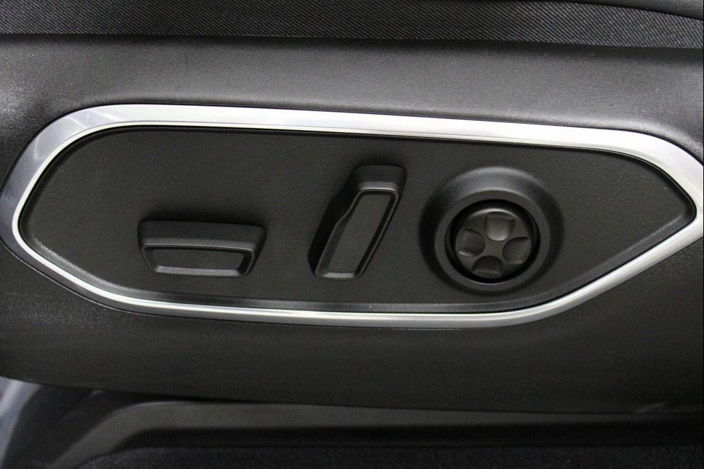 used 2023 Jeep Wagoneer car, priced at $46,995