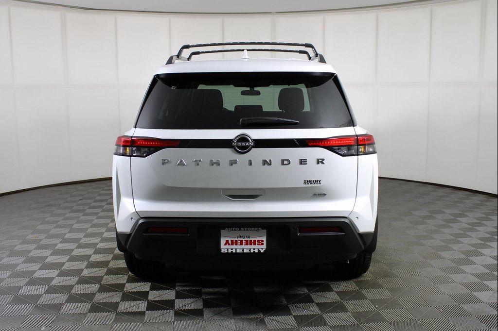 new 2025 Nissan Pathfinder car, priced at $40,171
