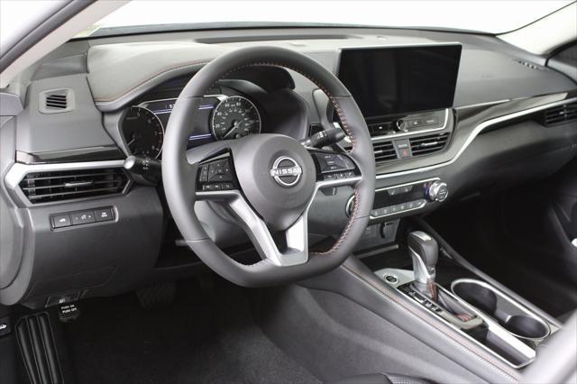 new 2025 Nissan Altima car, priced at $30,637