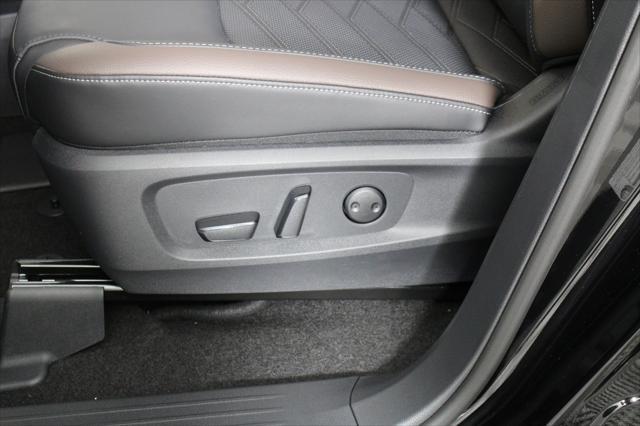 new 2025 Nissan Pathfinder car, priced at $48,967