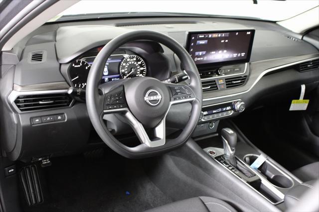 new 2025 Nissan Altima car, priced at $27,355