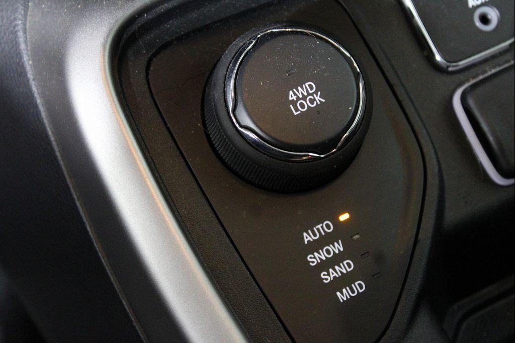 used 2018 Jeep Compass car, priced at $10,986