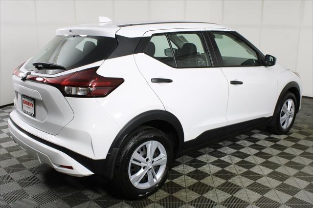 new 2025 Nissan Kicks car, priced at $22,357