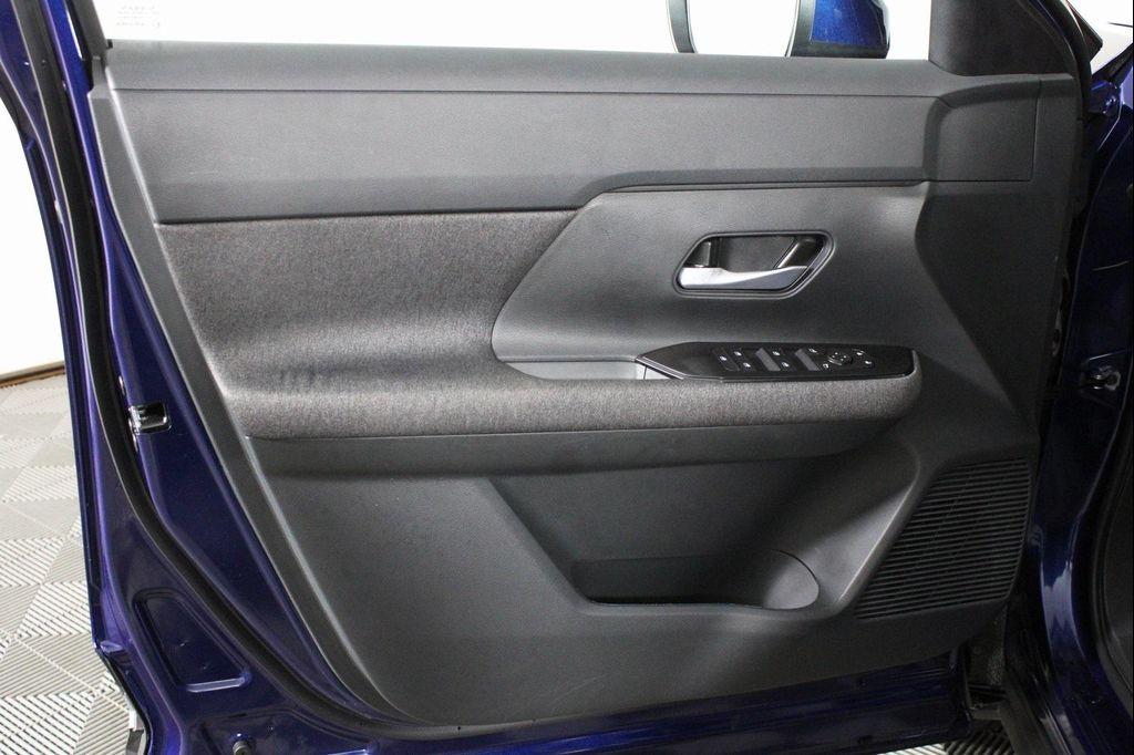 used 2025 Nissan Kicks car, priced at $23,200
