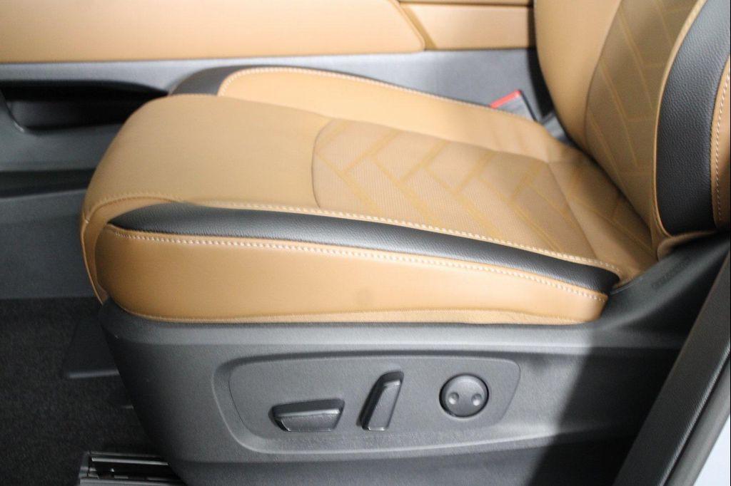 new 2025 Nissan Pathfinder car, priced at $48,846