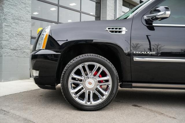 used 2014 Cadillac Escalade car, priced at $20,500