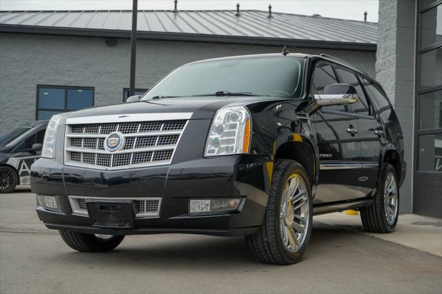 used 2014 Cadillac Escalade car, priced at $20,500