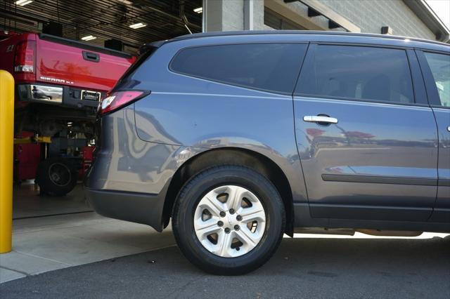 used 2014 Chevrolet Traverse car, priced at $6,999