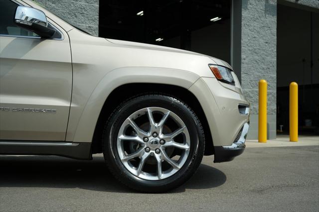 used 2014 Jeep Grand Cherokee car, priced at $14,500